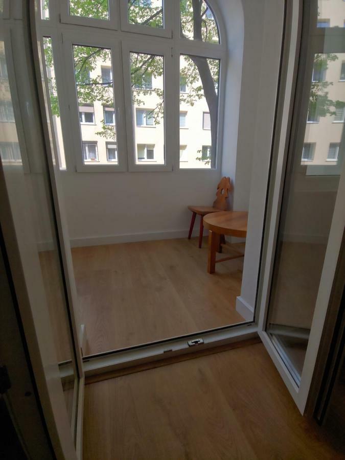 Apartament Wybickiego Apartment Poznan Ngoại thất bức ảnh